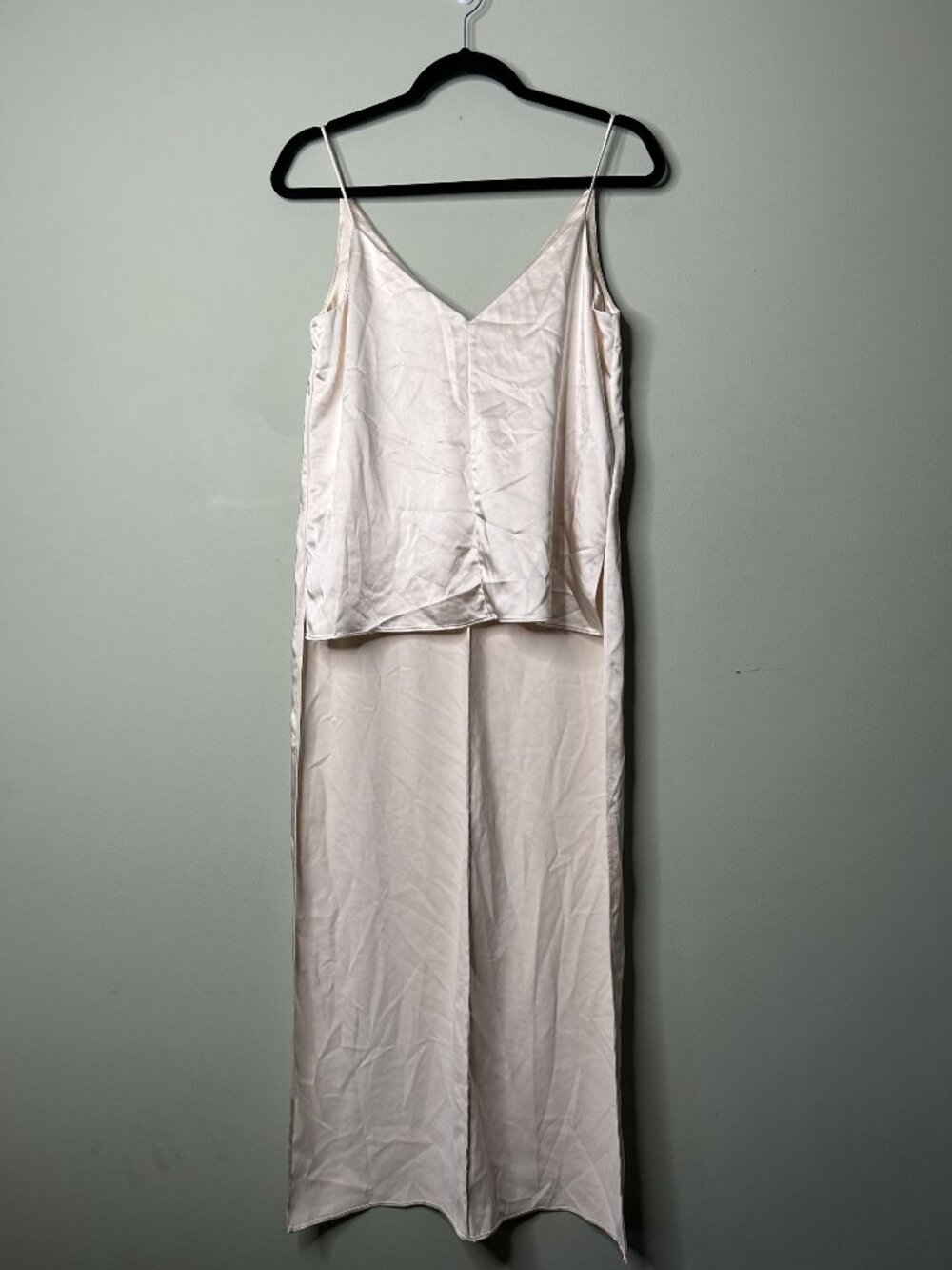 Obando Cream Satin V-Neck High Low Tank Top Women's Size 2